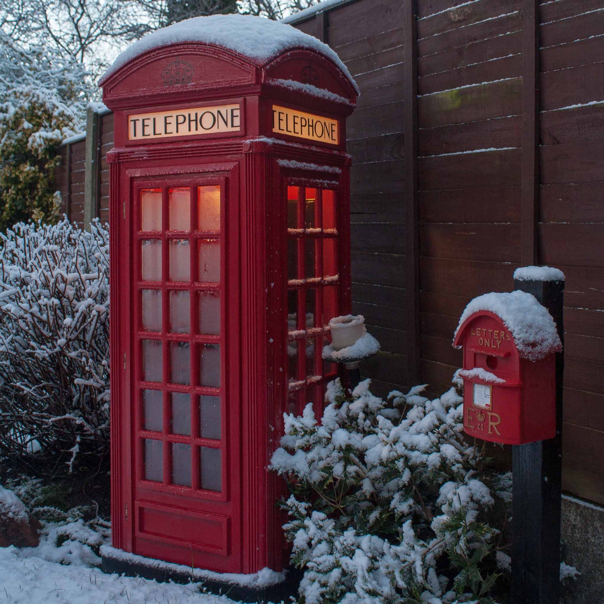 Red Telephone box | Half size | Garden ornament | Snow covered Telephone box | Warden's Crafts & Creations 