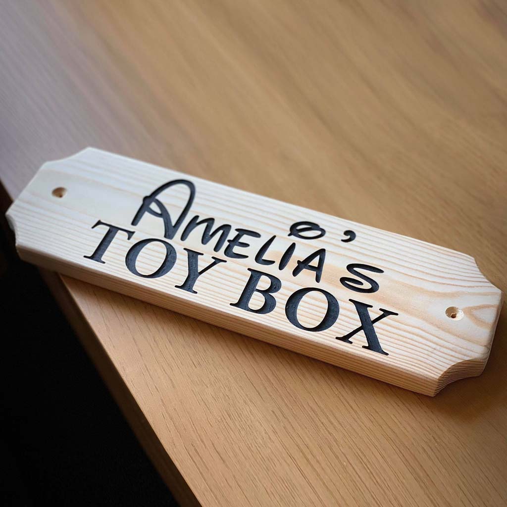 Warden&#39;s Crafts &amp; Creations | Engraved name plaque | Disney | Toy boxes