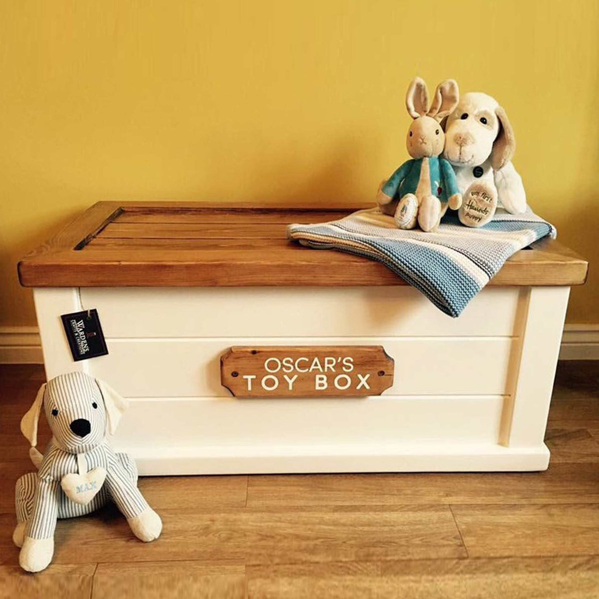 Warden&#39;s Crafts &amp; Creations - Personalised Toy Box - Medium - Paint &amp; Wax